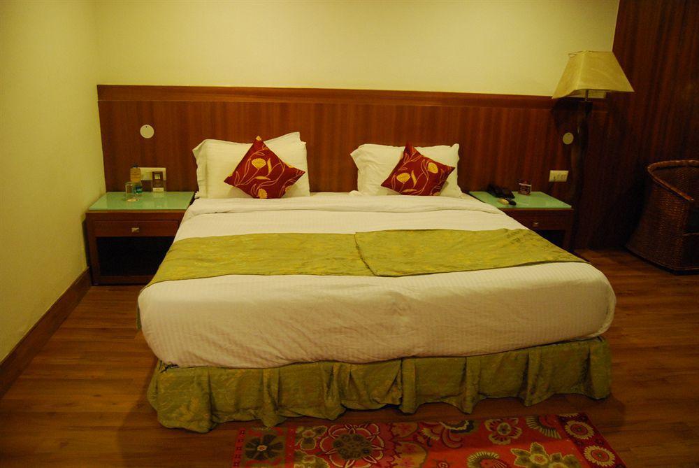 Hotel Heevan Resort Srīnagar Exterior foto